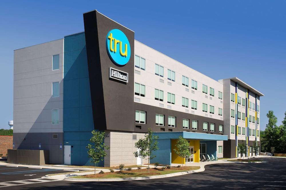 Pet Friendly Tru by Hilton Tallahassee Central