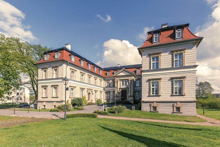 Pet Friendly Hotel Schloss Neustadt-Glewe