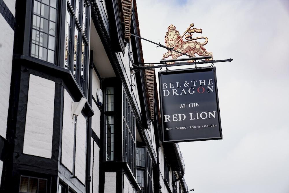 Pet Friendly Bel & the Dragon at Red Lion Wendover