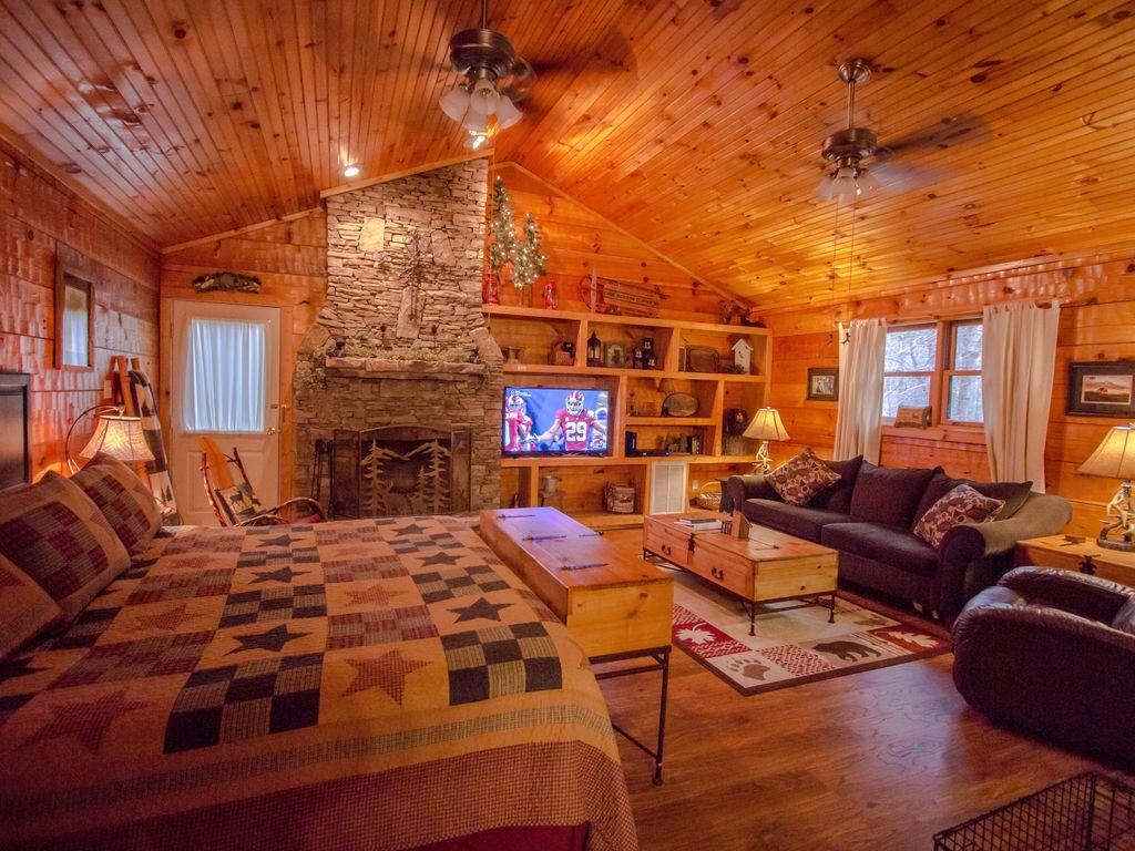 Pet Friendly Vacation Rentals In Townsend Tn Bringfido