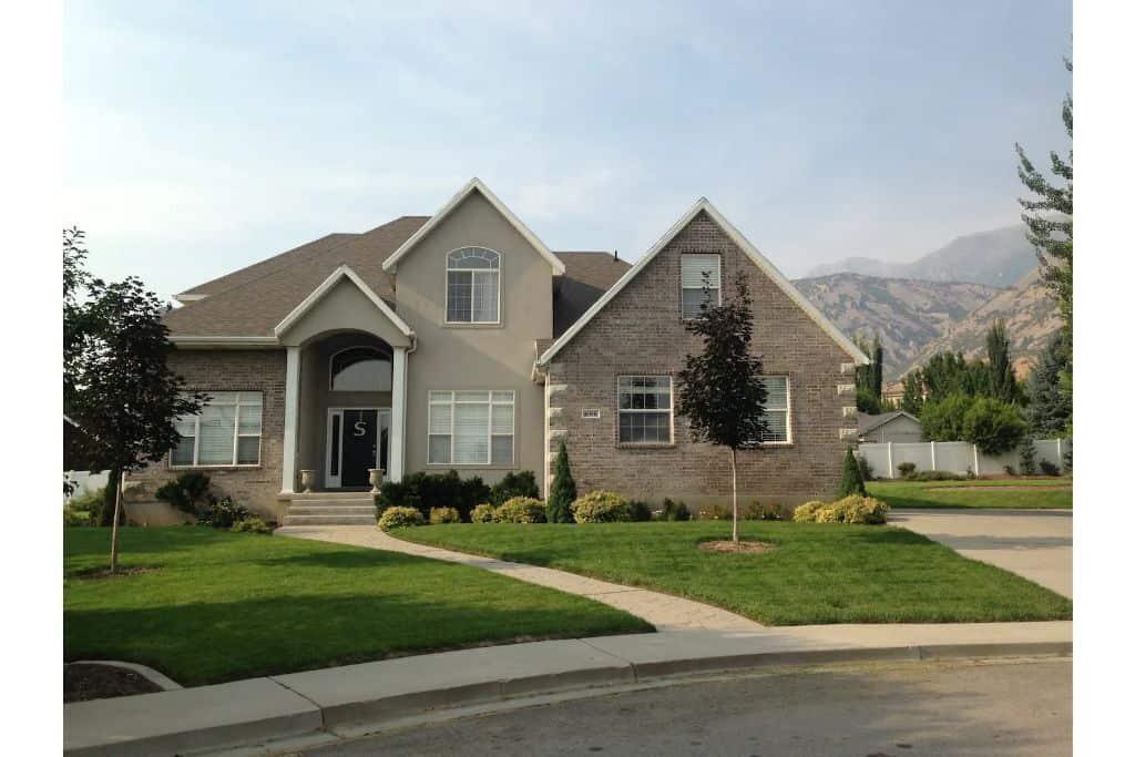 Home in Lindon Pet Policy