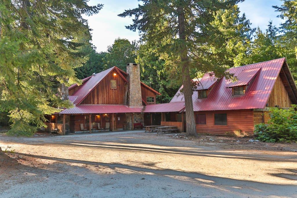 Pet Friendly Vacation Rentals In Lake Wenatchee Wa Bringfido