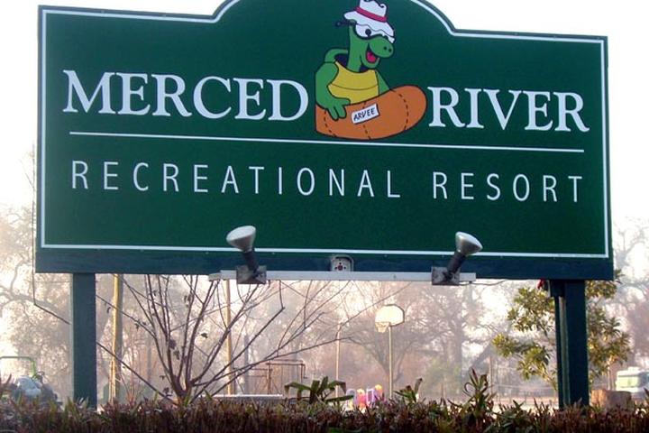 Pet Friendly Merced River Resort