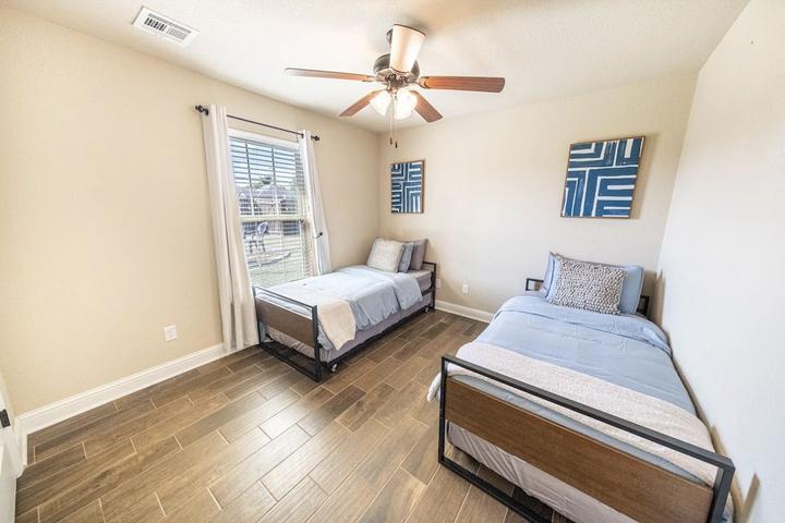 Pet Friendly Oasis with Fire Pit Near Square & Bike Trails