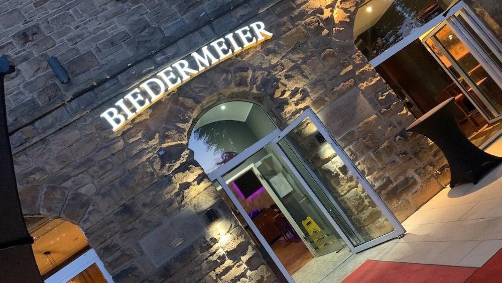Pet Friendly Hotel Biedermeier