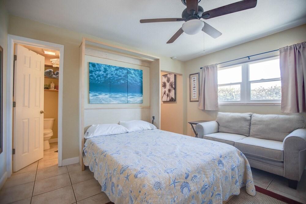 The Captains Quarters Pet Policy