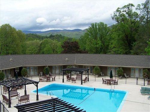 Fontana Village Resort Pet Policy