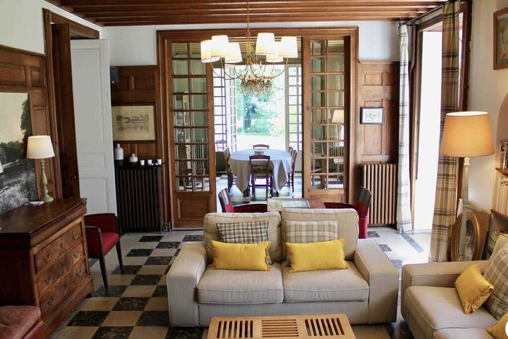 Pet Friendly Grand Country House with Pool Near Loire Valley