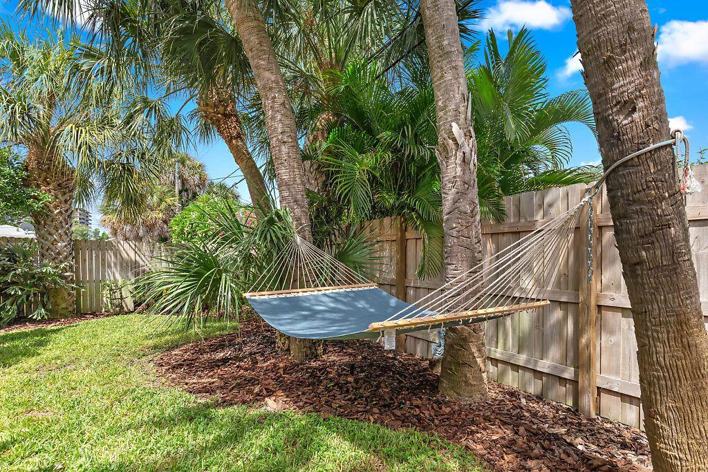 Carson House Pet Policy