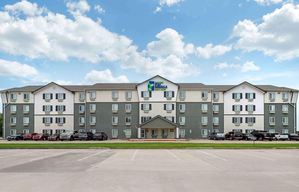 Pet Friendly Extended Stay America Select Suites - Beaumont