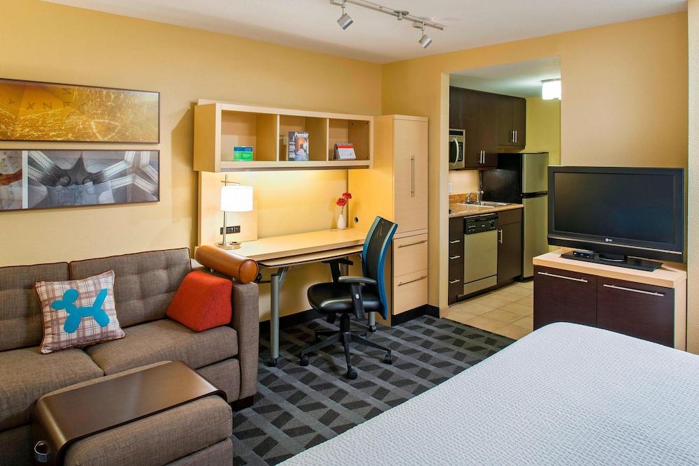 Pet Friendly TownePlace Suites by Marriott Bethlehem Easton/Lehigh Valley