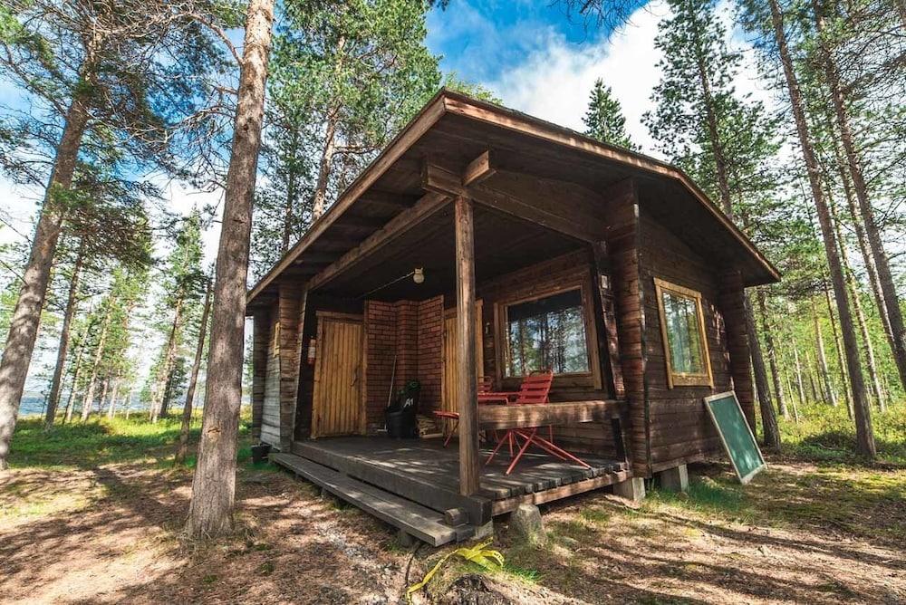 Pet Friendly Ukonjärven Holiday Village