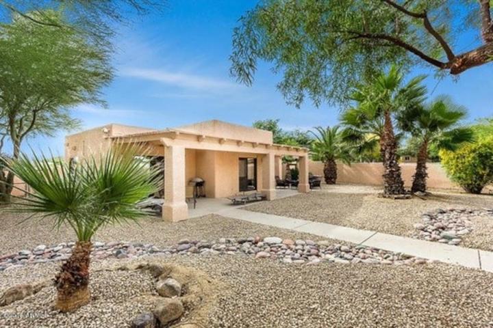 Pet Friendly Paradise Valley Airbnb Rentals