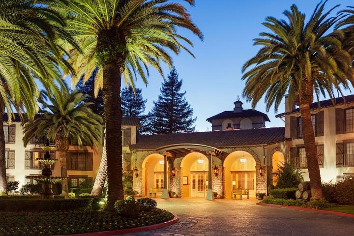 Pet Friendly Embassy Suites by Hilton Napa Valley