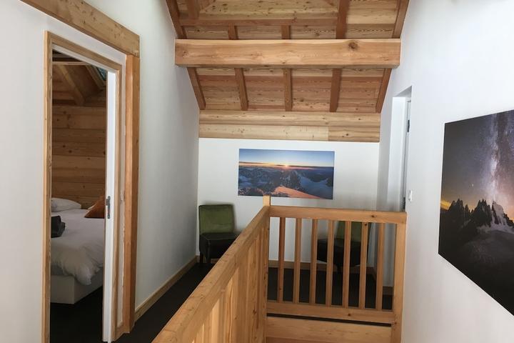 Pet Friendly Chalet for 12 to 14 People