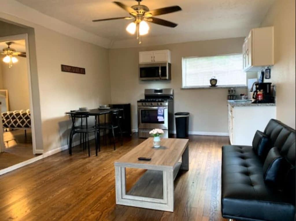 Pasadena 3 Pet Policy