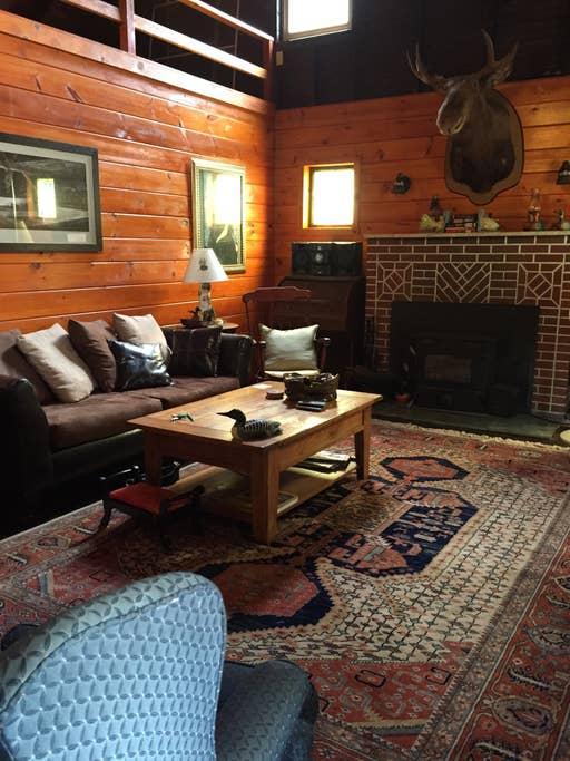 Ashland Airbnb Rentals Pet Policy