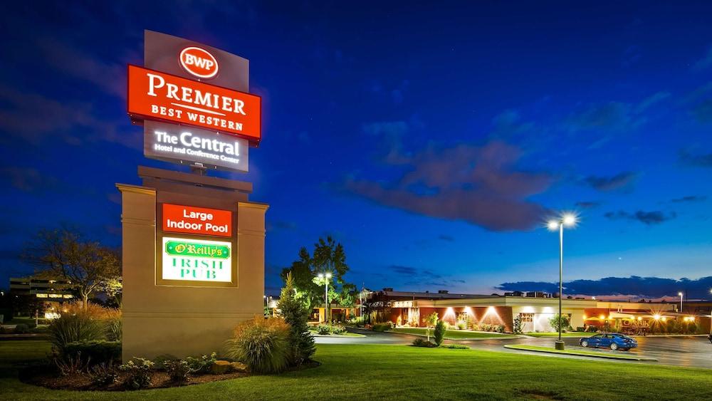 Pet Friendly Best Western Premier the Central Hotel & Conference Center
