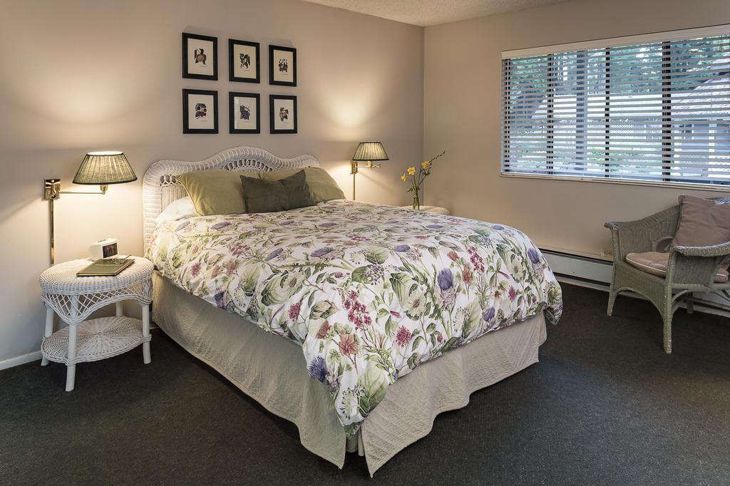 Trinidad Inn Pet Policy