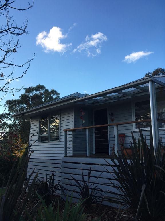 Pet Friendly Healesville Holiday Cottage