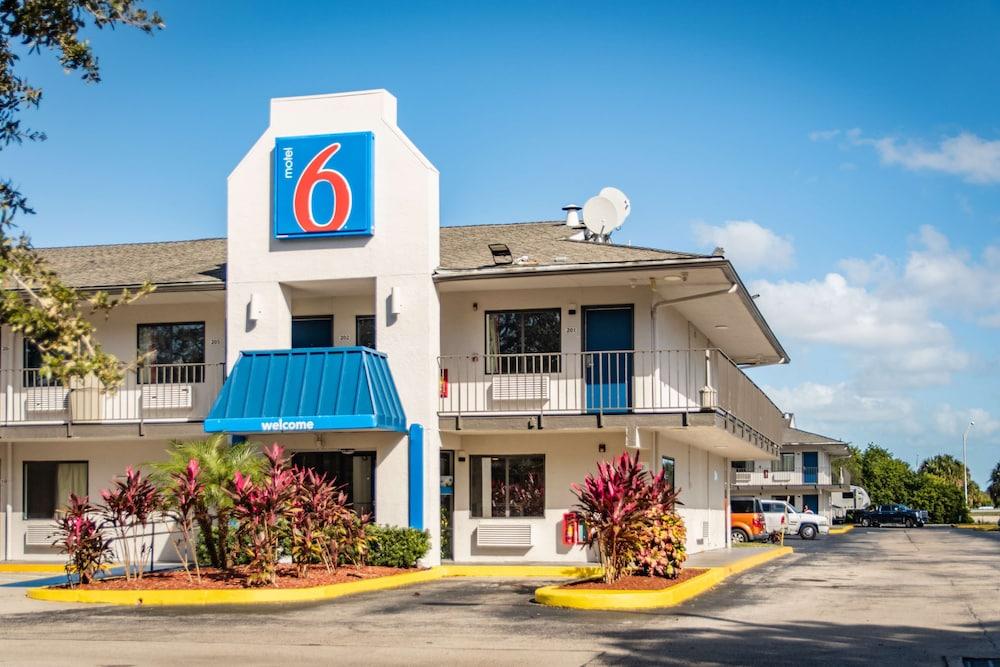 Pet Friendly Motel 6 Ft Pierce FL Fort Pierce