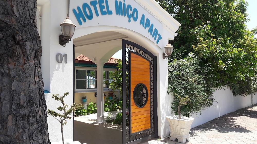Pet Friendly Hotel Miço