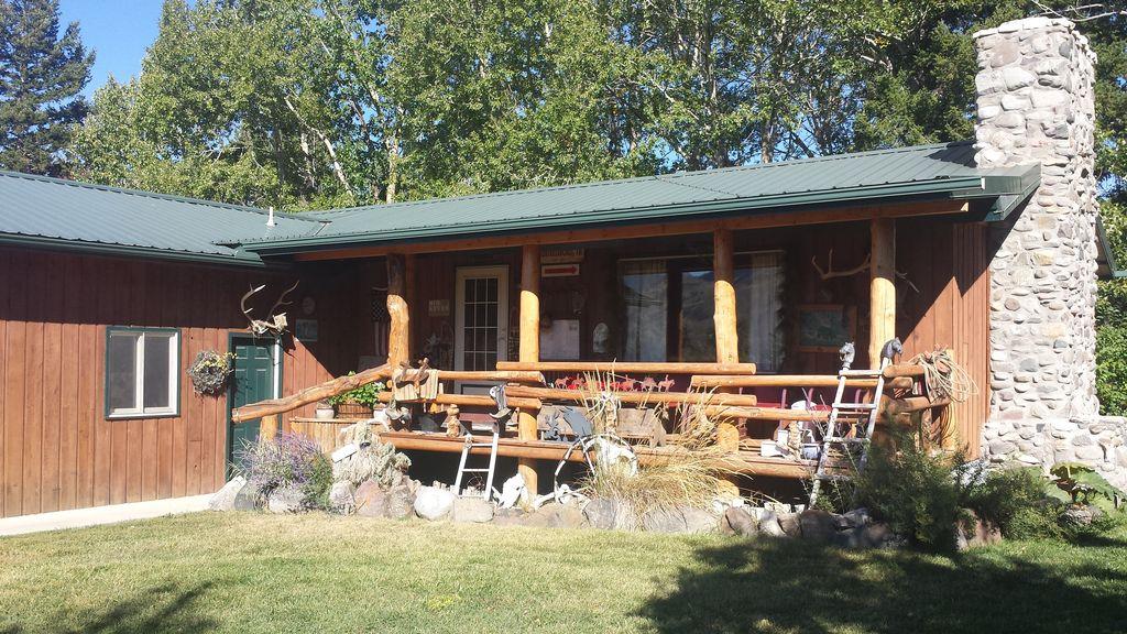 Pet Friendly Vacation Rentals In Gardiner Mt Bringfido