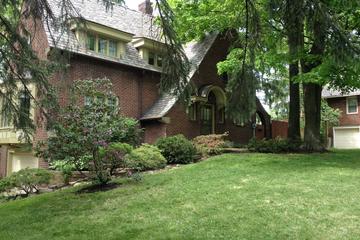 Pet Friendly Hotels In Girard Oh Bringfido