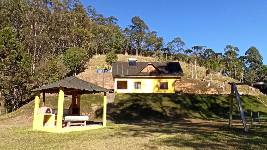 Pet Friendly Beautiful 2BR Chalet Located in Delfim Moreira