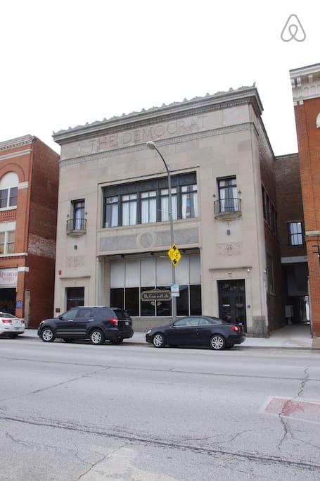 Pet Friendly Vacation Rentals In Davenport Ia Bringfido