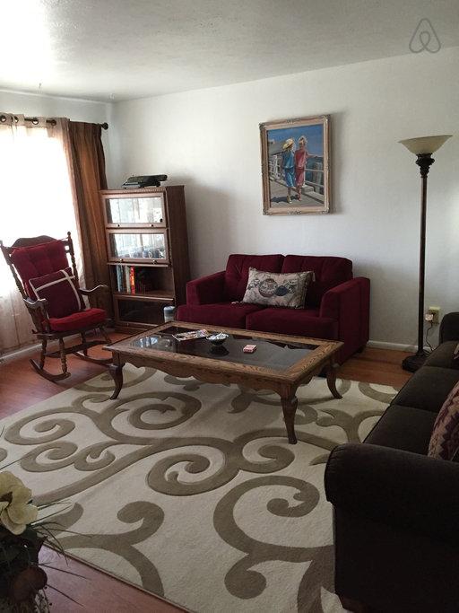 Bloomfield Airbnb Rentals Pet Policy