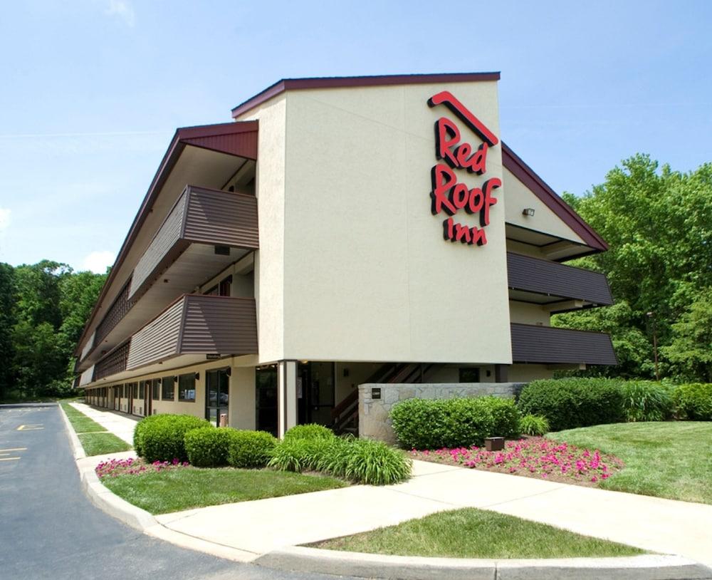 Pet Friendly Red Roof Inn Dayton - Fairborn/ Nutter Center