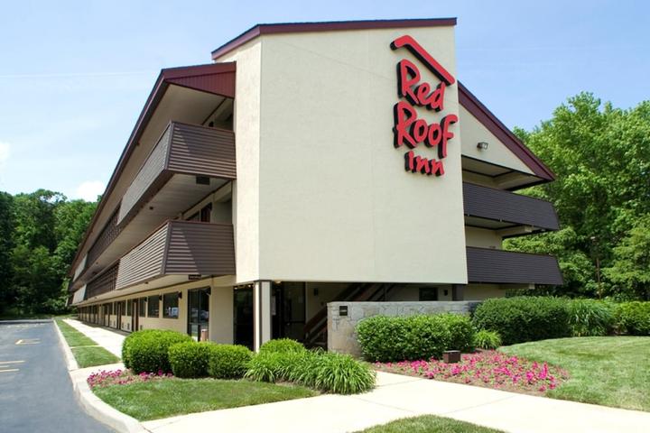 Pet Friendly Red Roof Inn Dayton - Fairborn/ Nutter Center