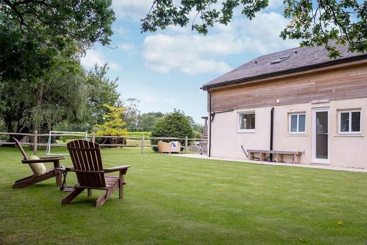 Pet Friendly Lux Countryside Haven