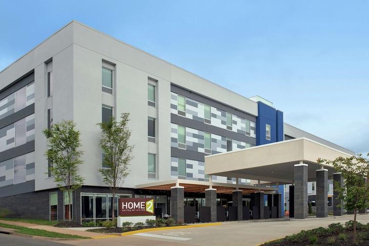 Pet Friendly Home2 Suites by Hilton Charlottesville Downtown