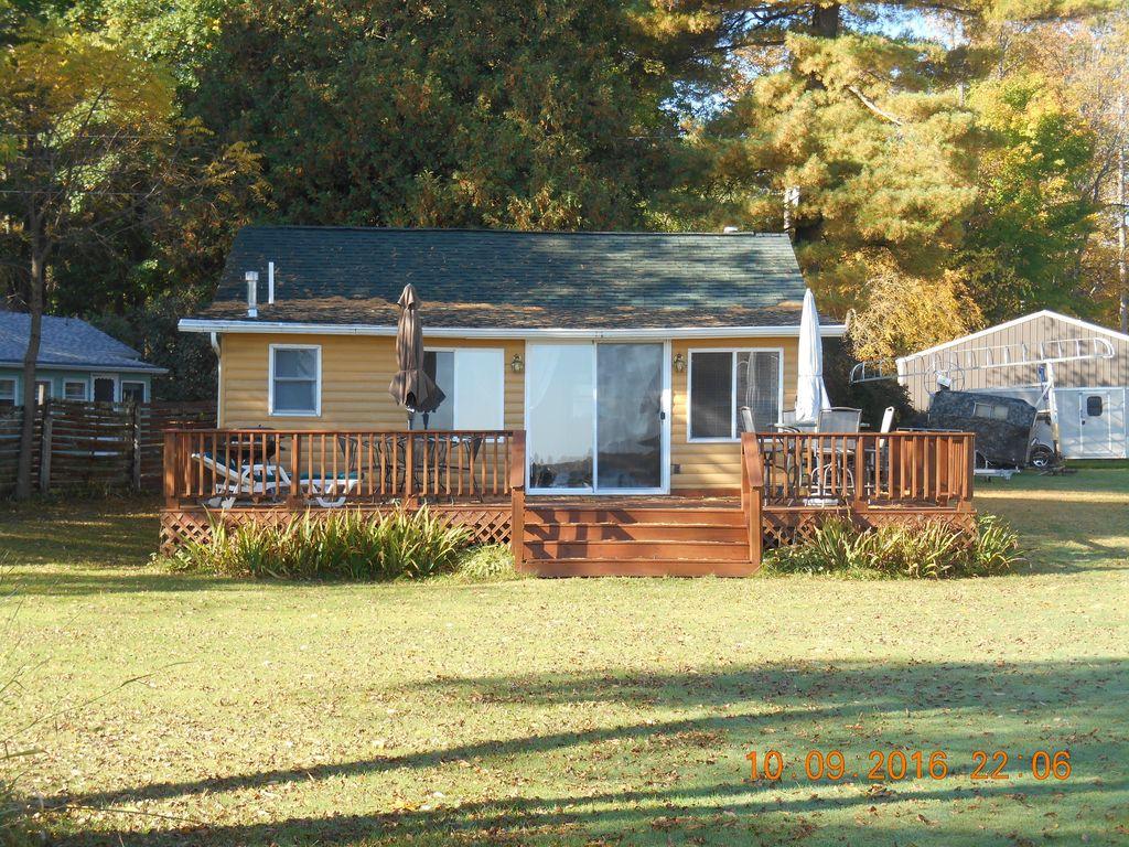 Pet Friendly Vacation Rentals In Marinette Wi Bringfido