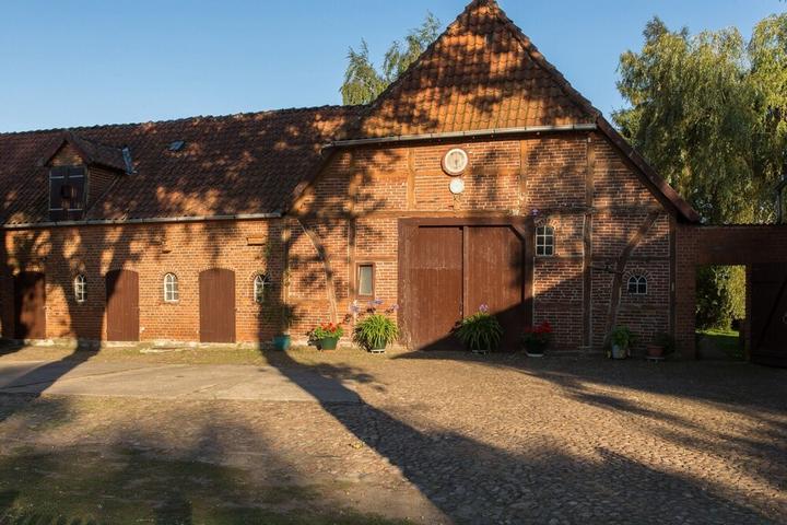 Pet Friendly Peace & Relaxation in Former Farmhouse