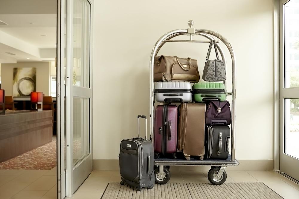 Pet Friendly Hyatt House Irvine John Wayne Airport