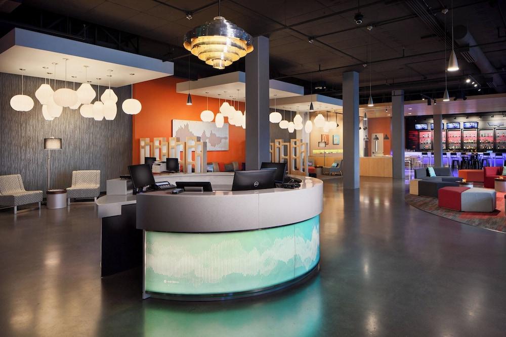 Pet Friendly Aloft Seattle Sea-Tac Airport