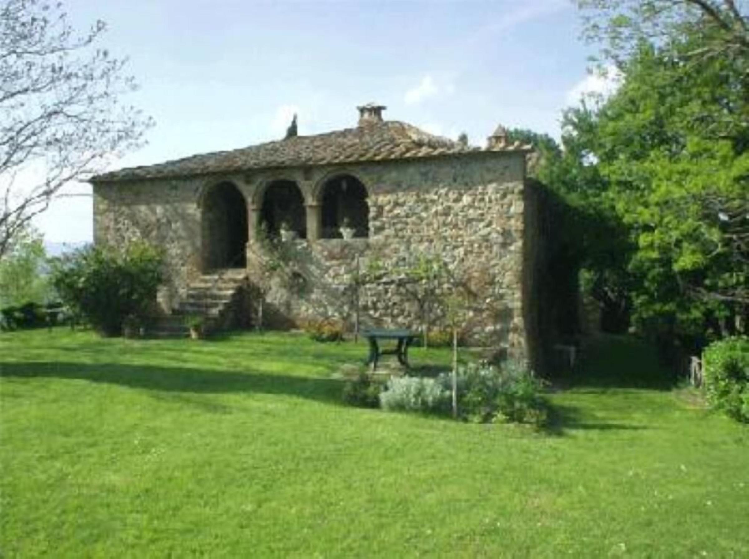 Pet Friendly A Romantic Villa in the Heart of Tuscany