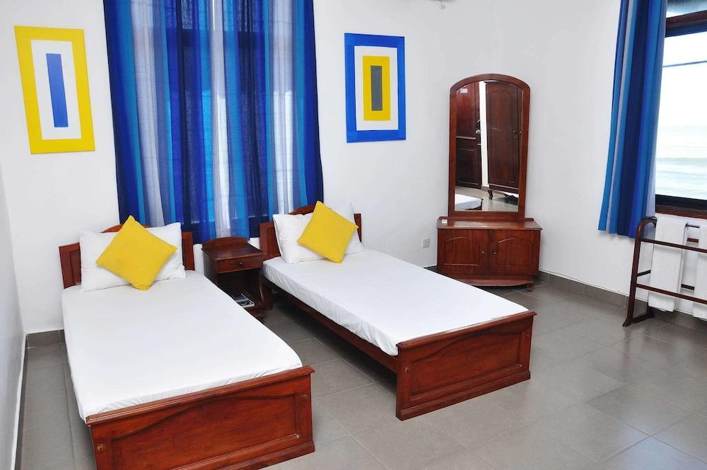 Pet Friendly Sea View Apartment-Hotel Colombo
