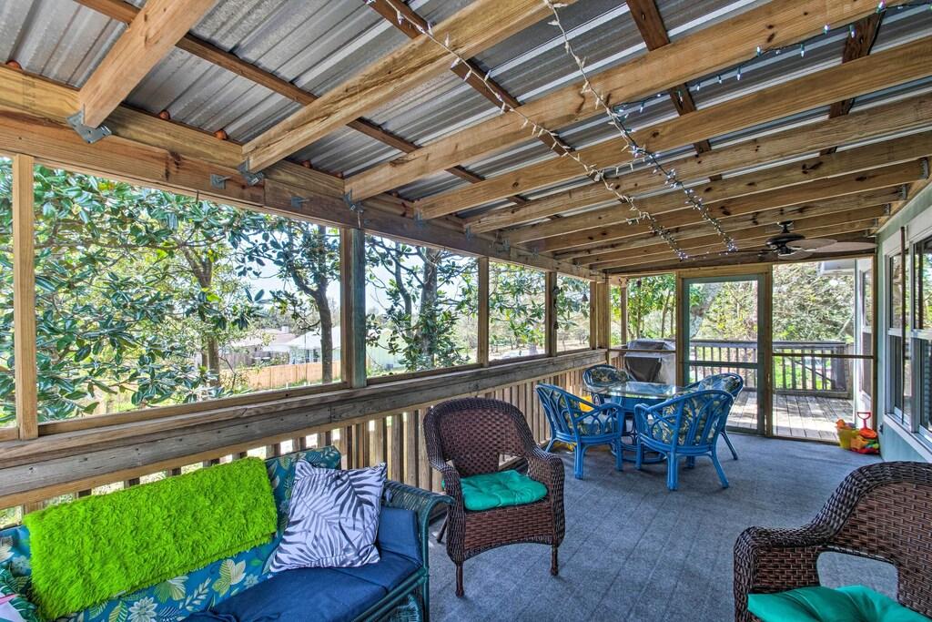 Pensacola Home 2 Blocks from Boat Launch Pet Policy