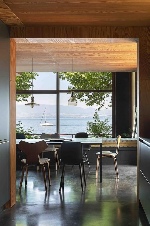 Pet Friendly Thonon-Luxury Waterfront Casa 26 Architect House