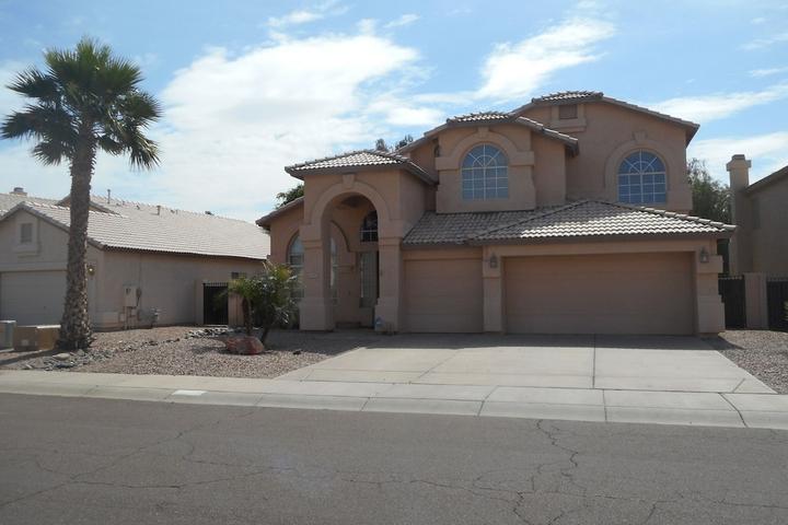 Pet Friendly Desert Vacation Home in Goodyear