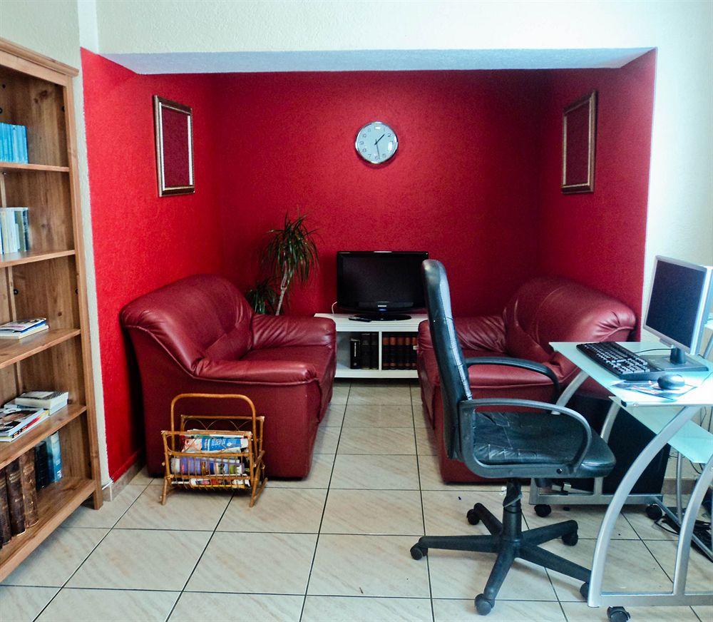 Hotel Iris Expo Auberge van Strombeek Pet Policy