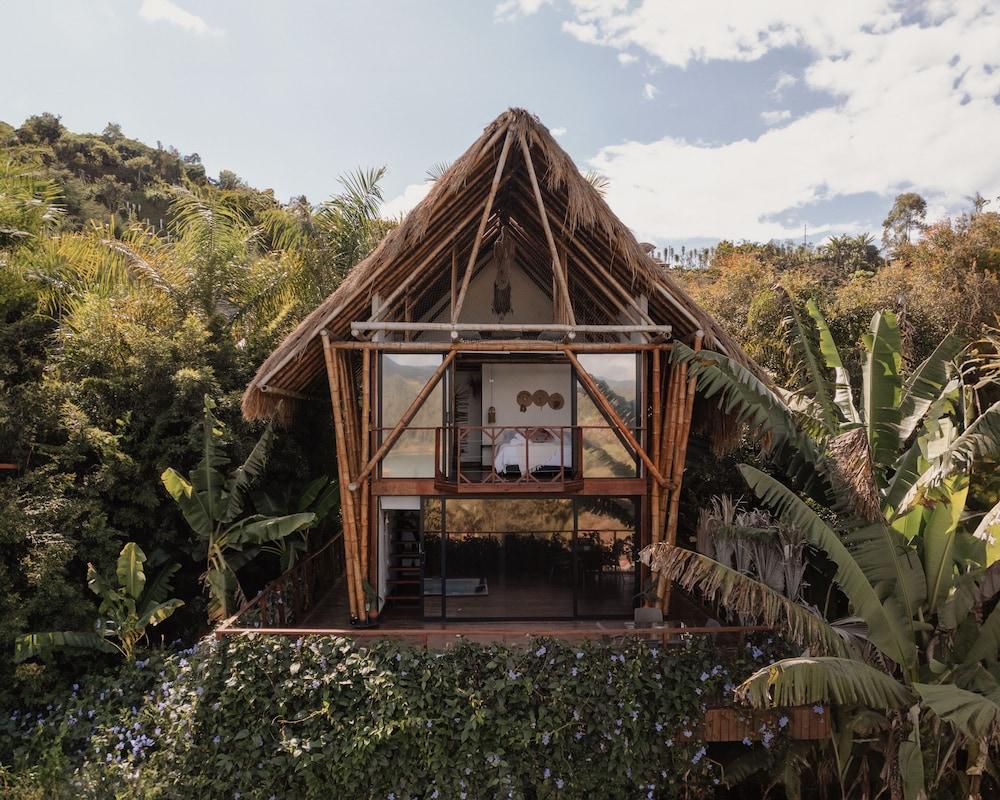 Pet Friendly Ibuku Hotel