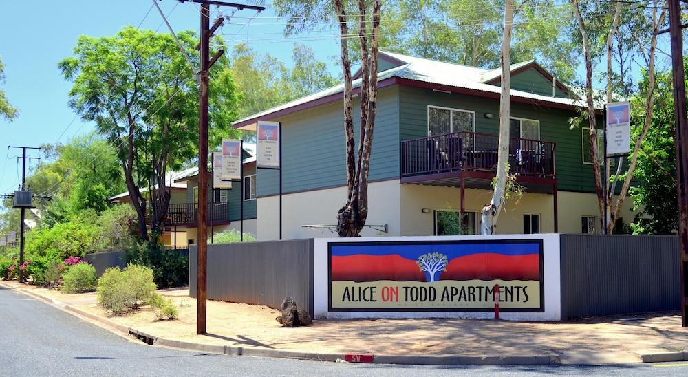 Pet Friendly Alice on Todd Apartments
