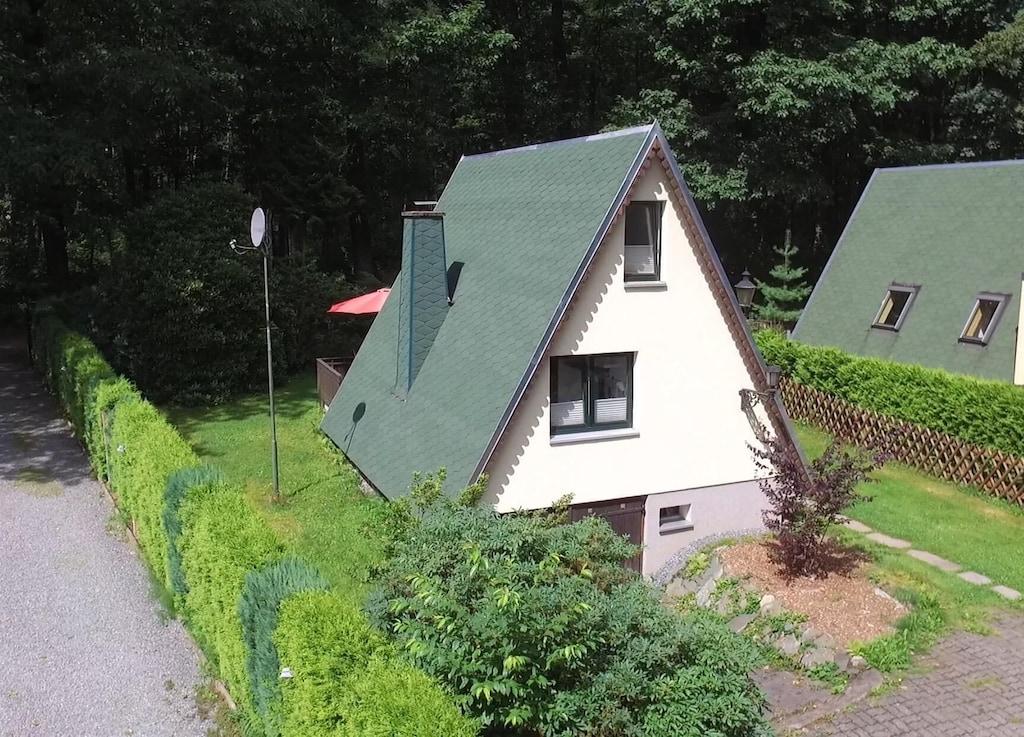 Pet Friendly Holiday House in Chemnitz for up to 3 Persons