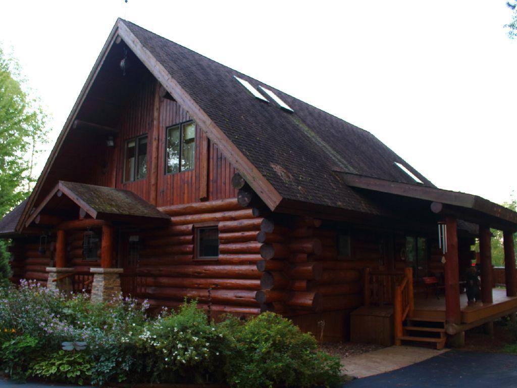 Pet Friendly A Real Log Home