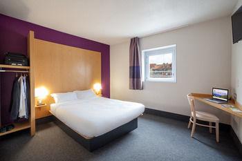 pet friendly bed breakfasts in france bringfido